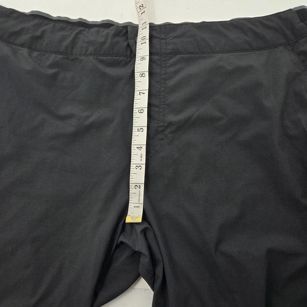 The North Face Paramount Active Black Hiking Pants Mens 42x32 Flash Dry UPF 40+